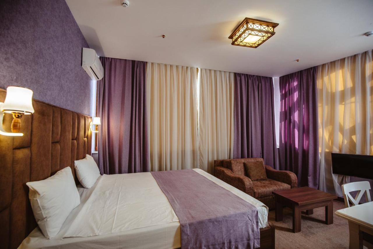 Alison Hotel Baku Ngoại thất bức ảnh