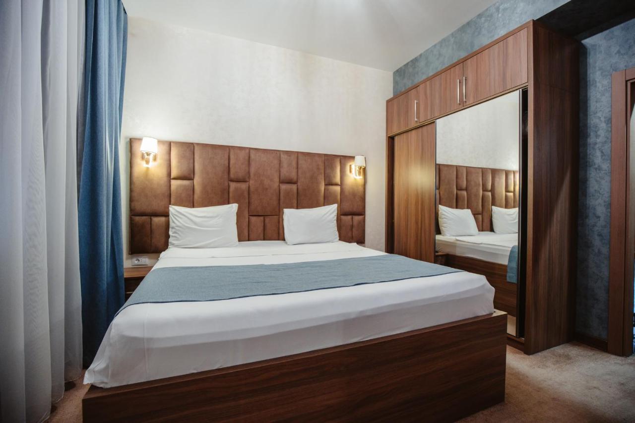 Alison Hotel Baku Ngoại thất bức ảnh