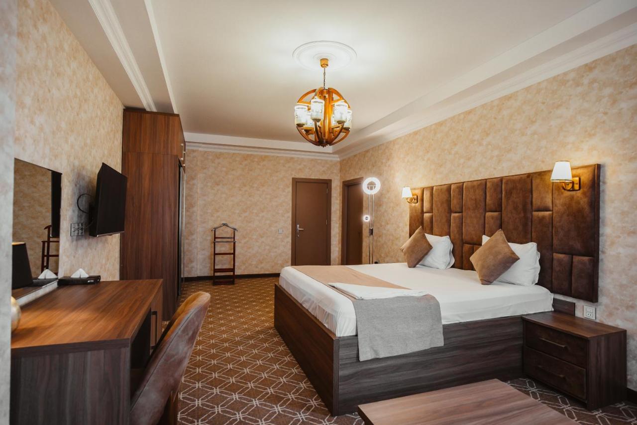 Alison Hotel Baku Ngoại thất bức ảnh