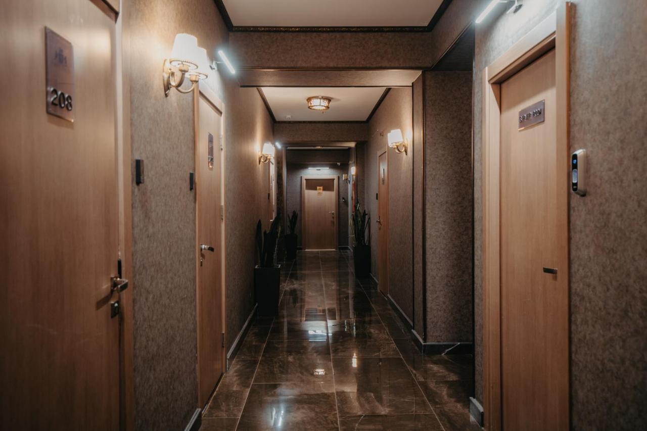 Alison Hotel Baku Ngoại thất bức ảnh