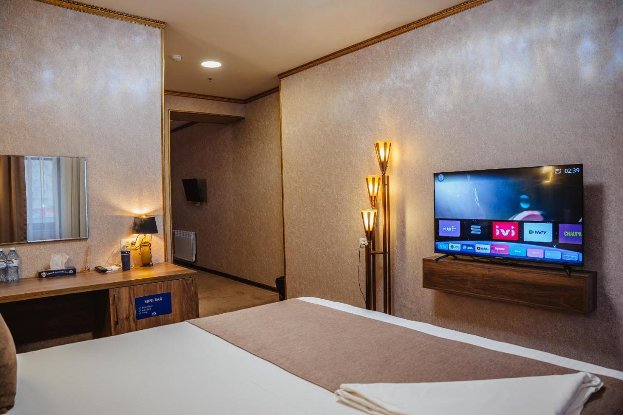 Alison Hotel Baku Ngoại thất bức ảnh