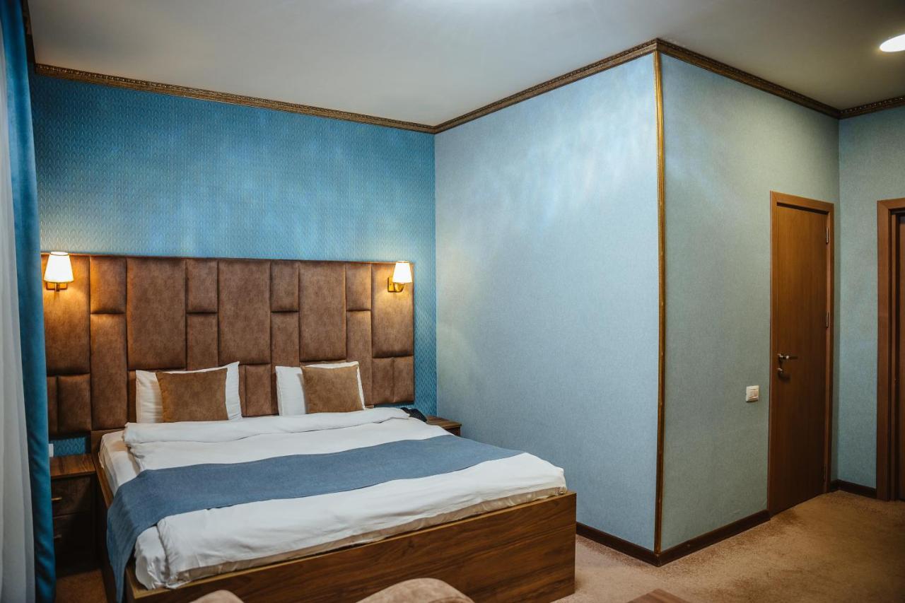 Alison Hotel Baku Ngoại thất bức ảnh