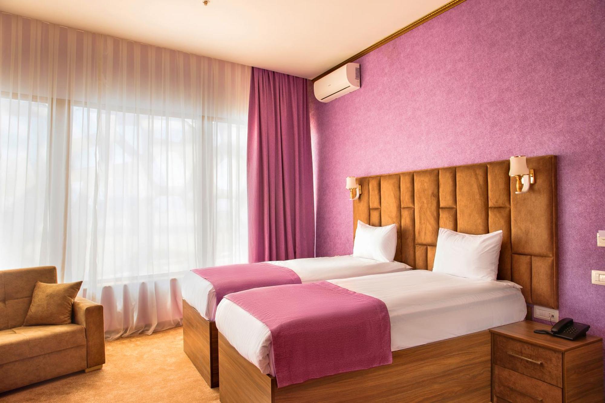Alison Hotel Baku Ngoại thất bức ảnh