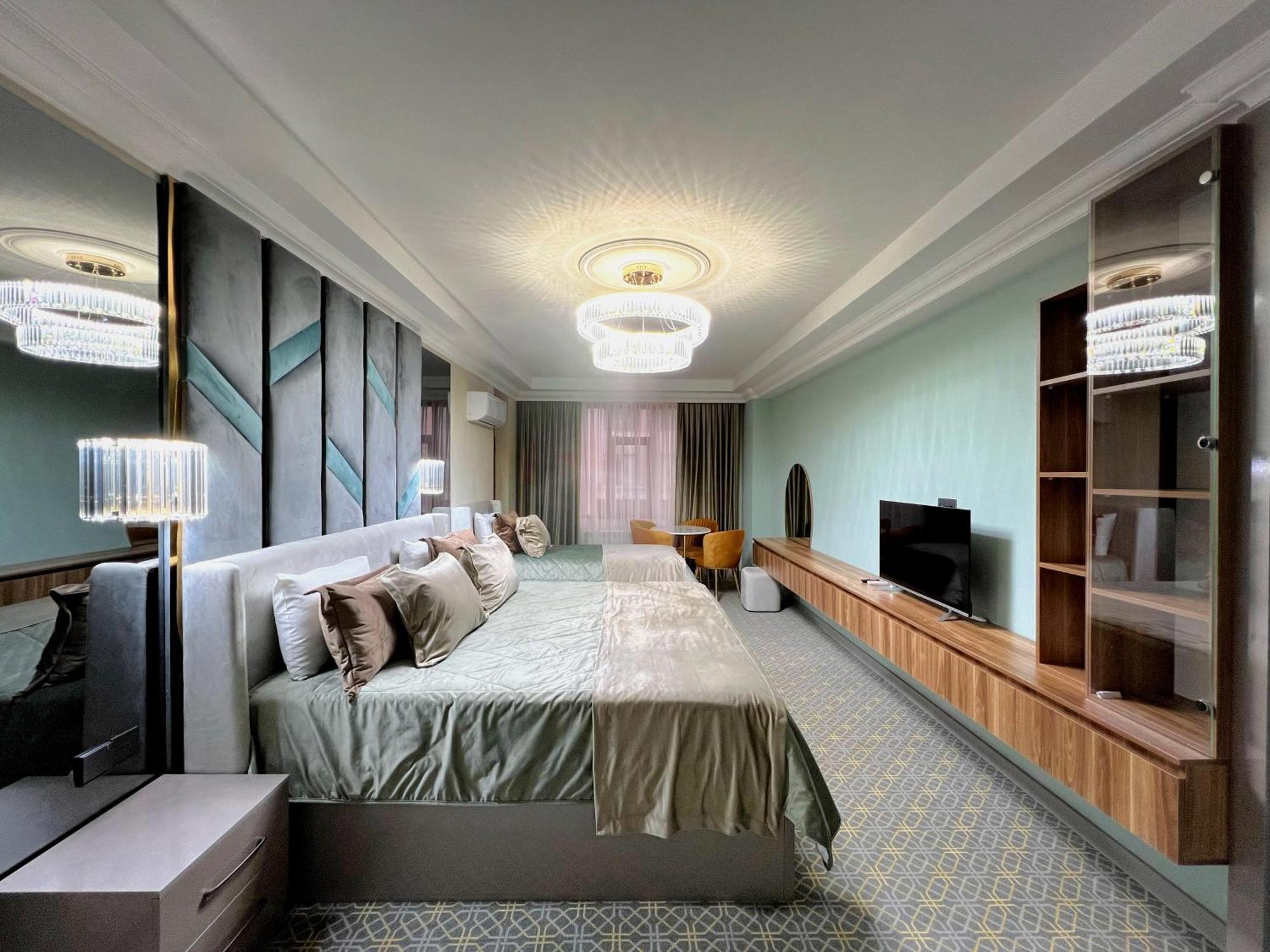 Alison Hotel Baku Ngoại thất bức ảnh